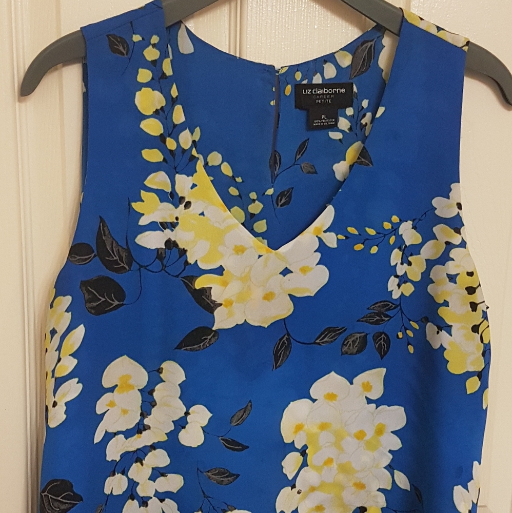 Liz Claiborne Pettitte L flower shirt